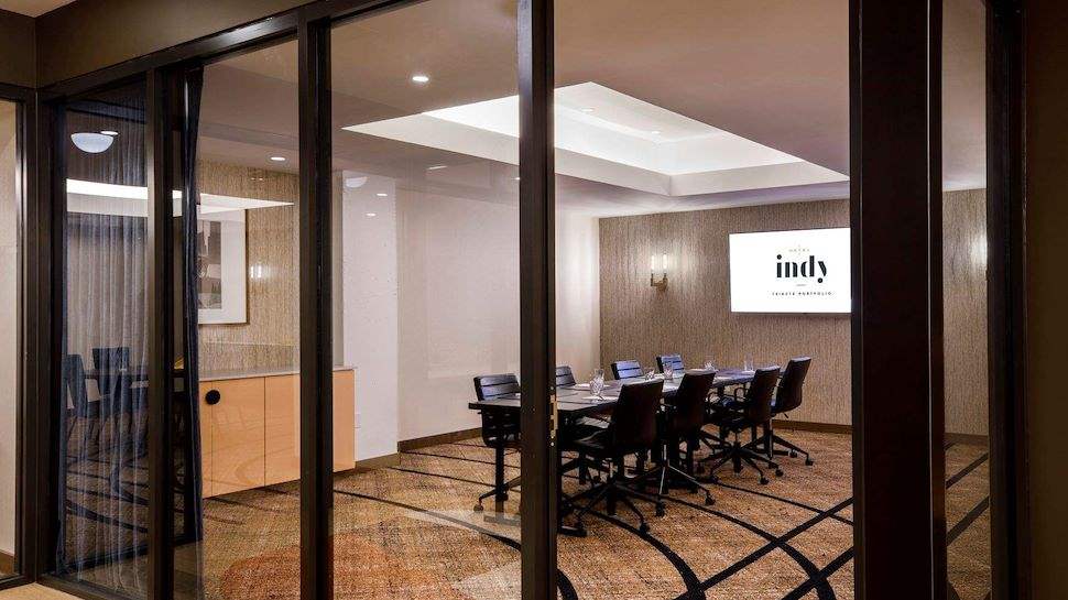 Hotel Indy - Washington Street, Indianapolis