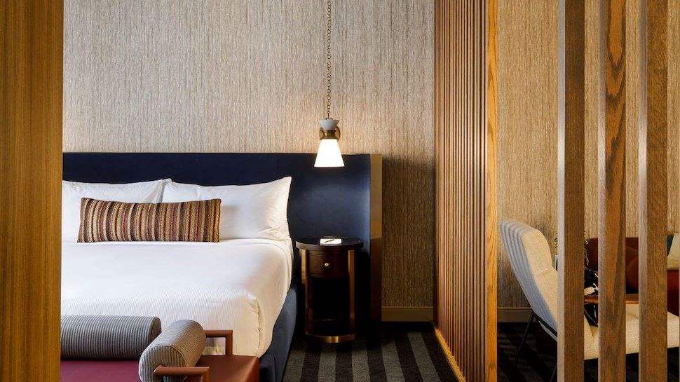 Hotel Indy - Washington Street, Indianapolis